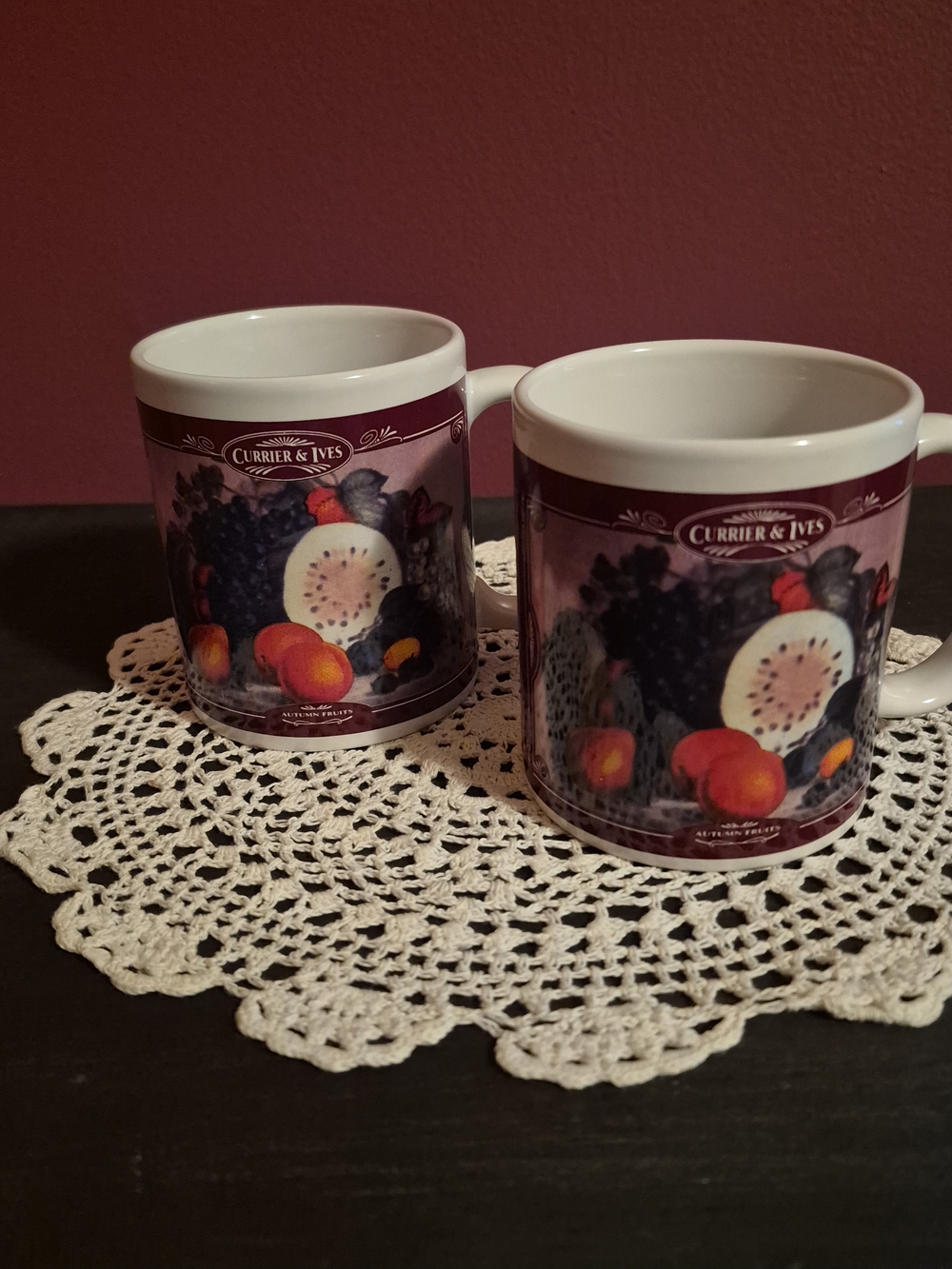 Currier & Ives Autumn Fruits Mugs Set of 2